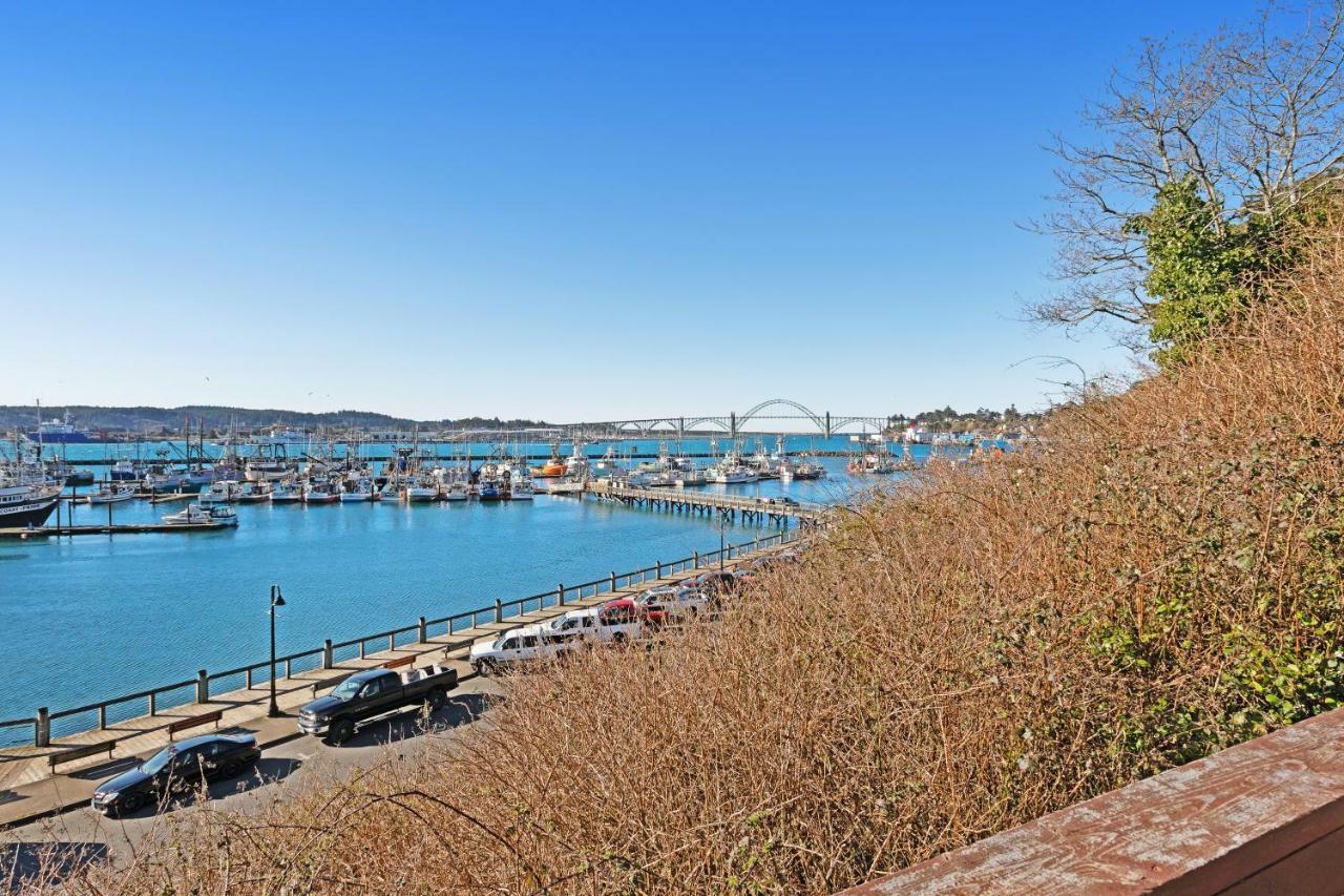 纽波特Bayfront House别墅 外观 照片